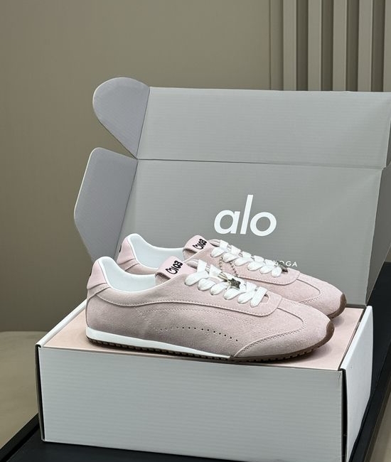 Alo Vintage Retro Casual Sneakers Comfortable Versatile Daily Wear