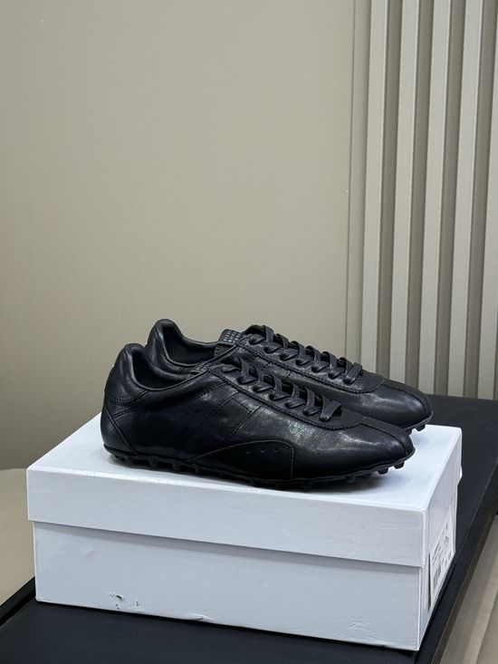 Maison Margiela Vintage Distressed Casual Shoes Breathable Lightweight Comfortable