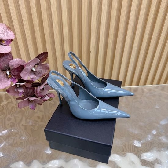 Yves Saint Laurent YSL Chic Metal Chain Pointed Toe High Heels