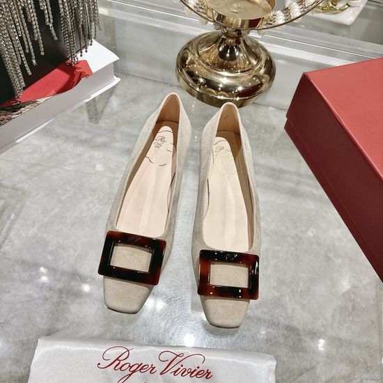 Roger Viver RV Square Buckle Pointed Toe Low Heel Comfortable Dress Shoes