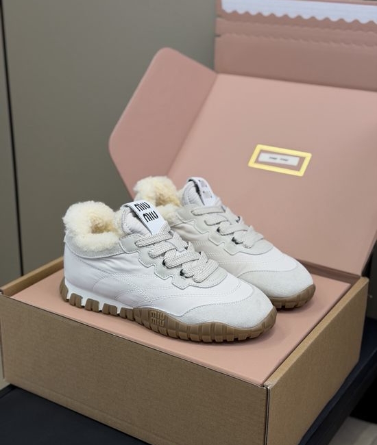 Miu Miu Fur Lined Casual Platform Low Top Sneakers