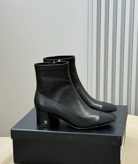 Chanel Classic Two-tone Low Heel Boots Soft Comfortable Daily Wear Footwear