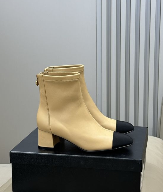 Chanel Classic Two-tone Low Heel Boots Soft Comfortable Daily Wear Footwear