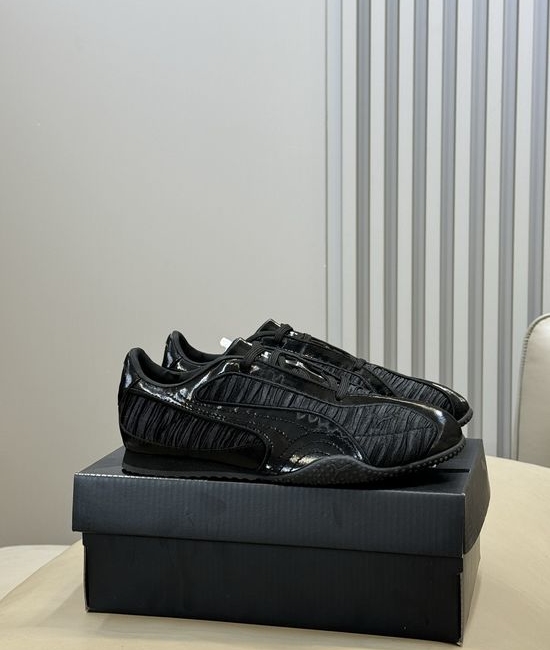 Puma Retro Textured Casual Sneakers Comfortable Versatile Daily Footwear
