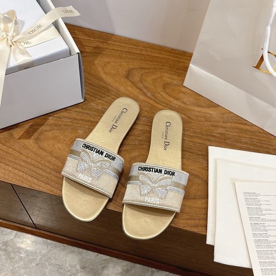 Christian Dior CD Embroidered Logo Chunky Heel Sandals with Gel Color