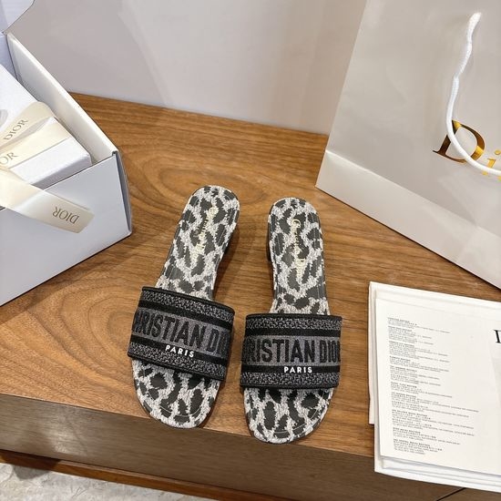 Christian Dior CD Square Toe Sandals with CD Logo and Chunky Heel