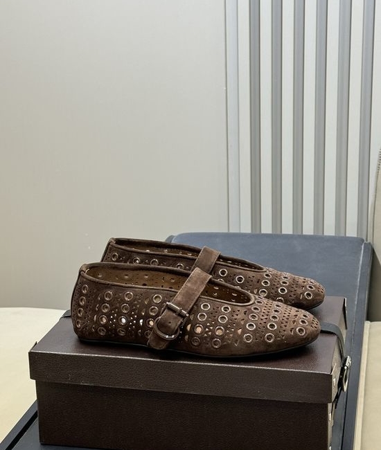 Alaia Metal Eyelet Ballet Flats Sheepskin Lining Non-slip Soft Sole
