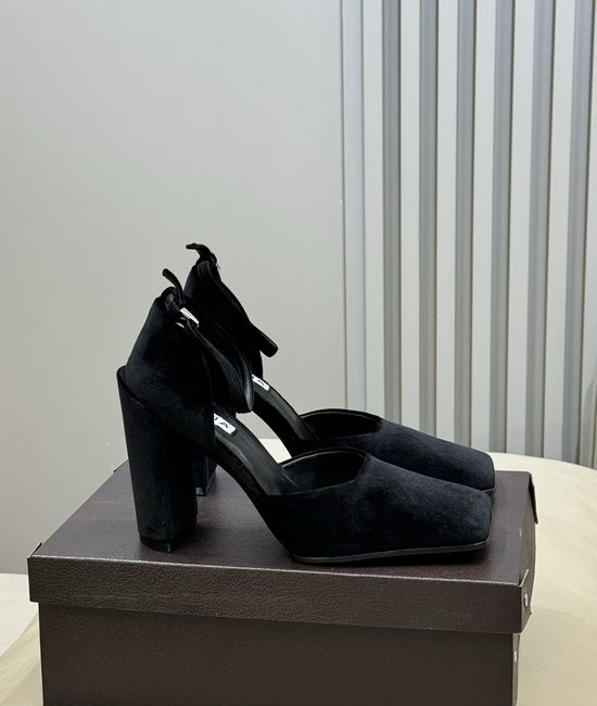 Alaia Square Toe Suede Mid Heel Pumps Elegant Comfortable Work Formal Wear