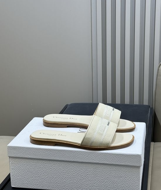 Christian Dior CD Satin Embroidered Slippers Cowhide Insole Sole Premium Quality