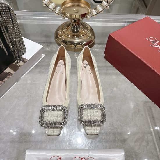 Roger Viver RV Color Block Flat Shoes with Pearl Buckle