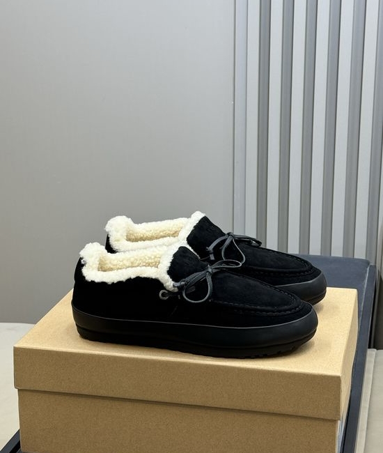 UGG Plush Lined Moccasins Suede Upper Warm Comfortable Anti-slip