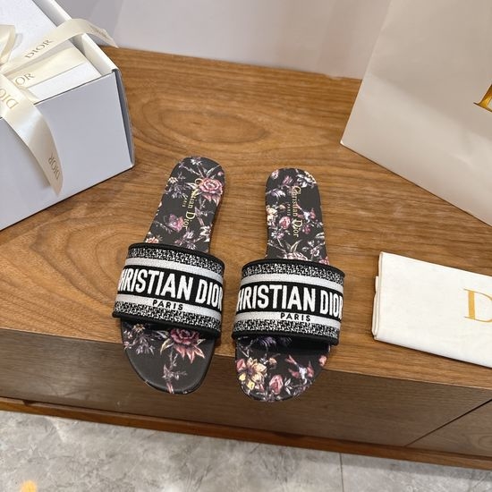 Christian Dior CD Silk Fabric Slip-on Sandals with CD Embroidery