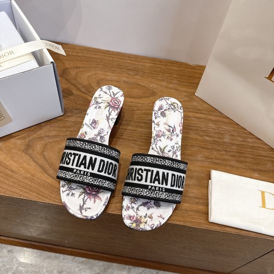 Christian Dior CD Silk Fabric Slip-on Sandals with CD Embroidery