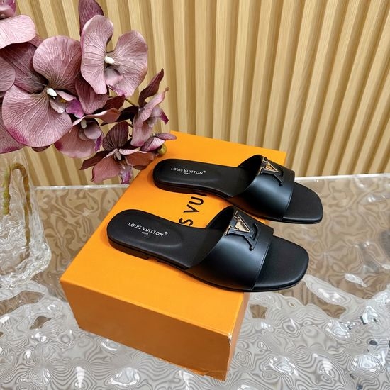 Louis Vuitton LV Buckle Detail Leather Flat Slide Sandals