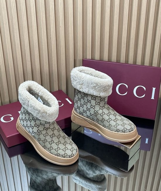 Gucci Plush Lined Suede Snow Boots Anti-slip Rubber Sole