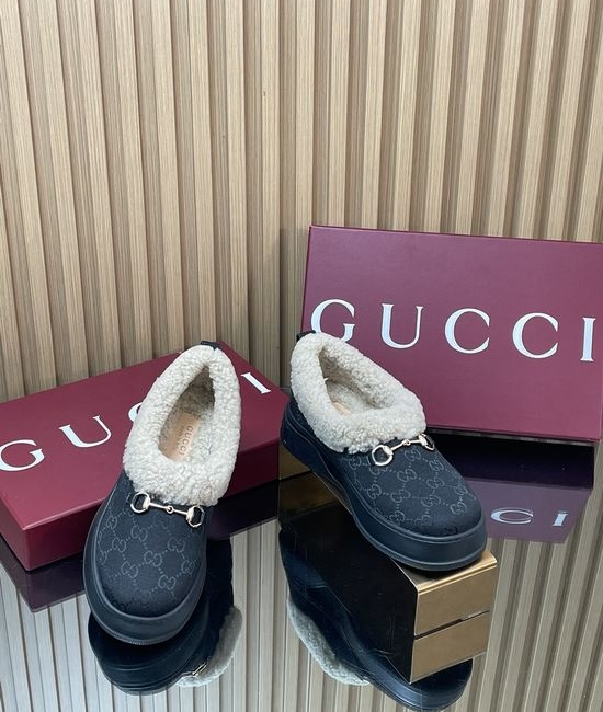 Gucci Fleece Lined Suede Loafers Anti-slip Rubber Sole