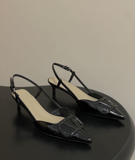 Valentino Elegant V-Logo High Heels with Platinum Accents