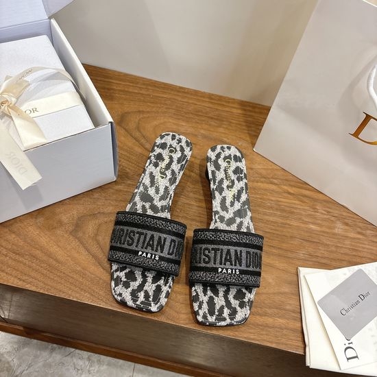 Christian Dior CD Custom Logo Embroidered Flat Slip-On Sandals