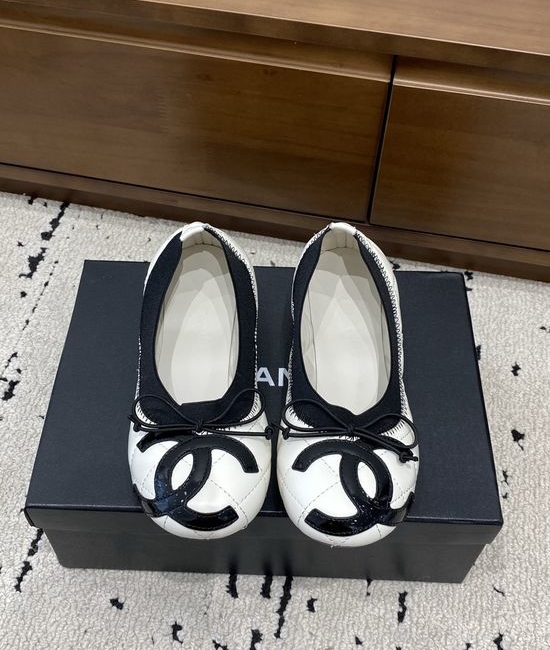 Chanel Classic Bow Decor Leather Ballet Flats