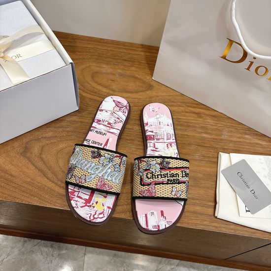 Christian Dior Round-Toe Flat Slip-On Sandals with Embroidered Logo