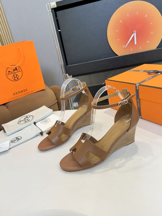 Hermes Retro Style Wedge Heel Genuine Leather Sandals