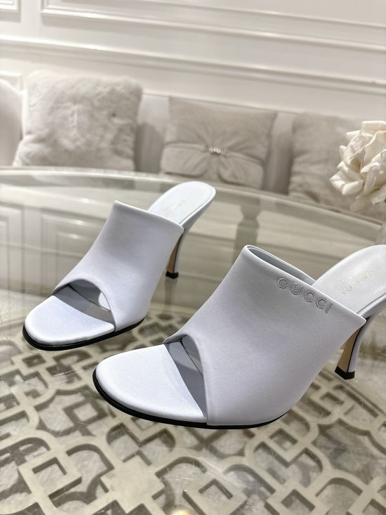 Gucci Premium Silk Embroidered High Heel Leather Sole Pumps