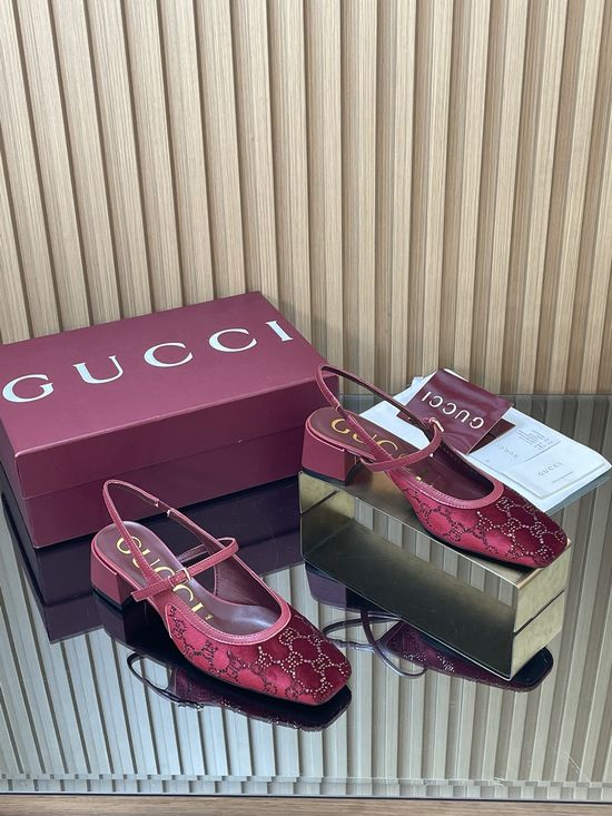 Gucci Rhinestone Embellished Velvet Block Heel Mary Jane Shoes
