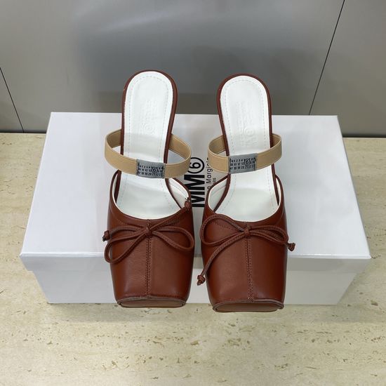 Maison Margiela Square-toe Bow Mules with Medium Heel and MM6 Logo