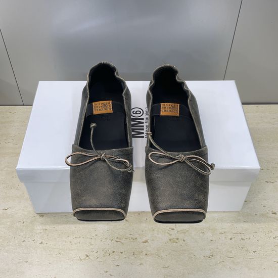 Maison Margiela Square-toe Bow Ballet Flats with MM6 Logo