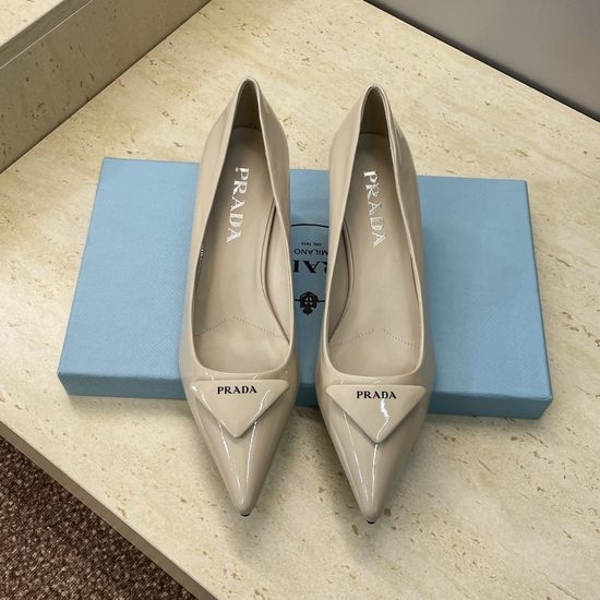 Prada Low-heeled Pointed-toe Shoes with Triangle Badge