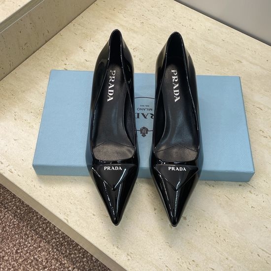 Prada Low-heeled Pointed-toe Shoes with Triangle Badge