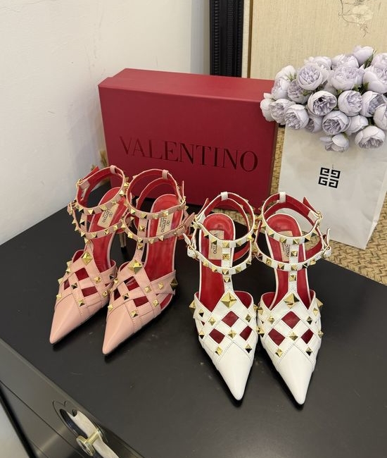 Valentino Pointed Toe Rivet Mid Heel Leather Pumps
