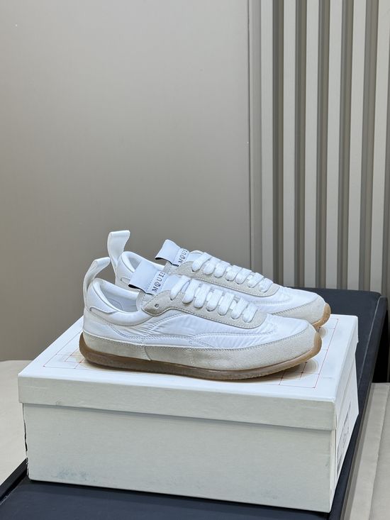 McQueen Vintage Non-slip Casual Versatile Training Shoes