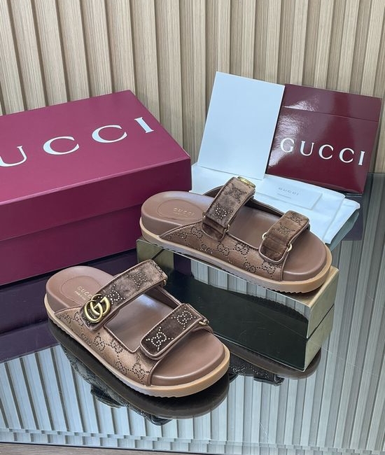 Gucci Rhinestone Decor Adjustable Strap Casual Sandals