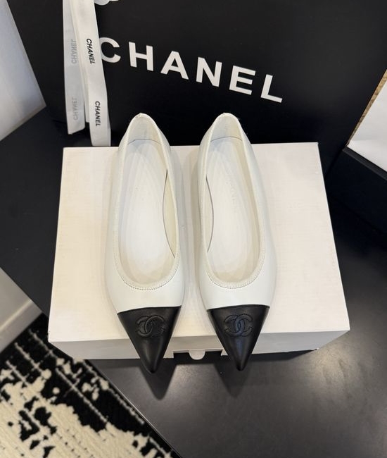 Chanel Premium Casual Fashion Sneakers with Authentic Packaging