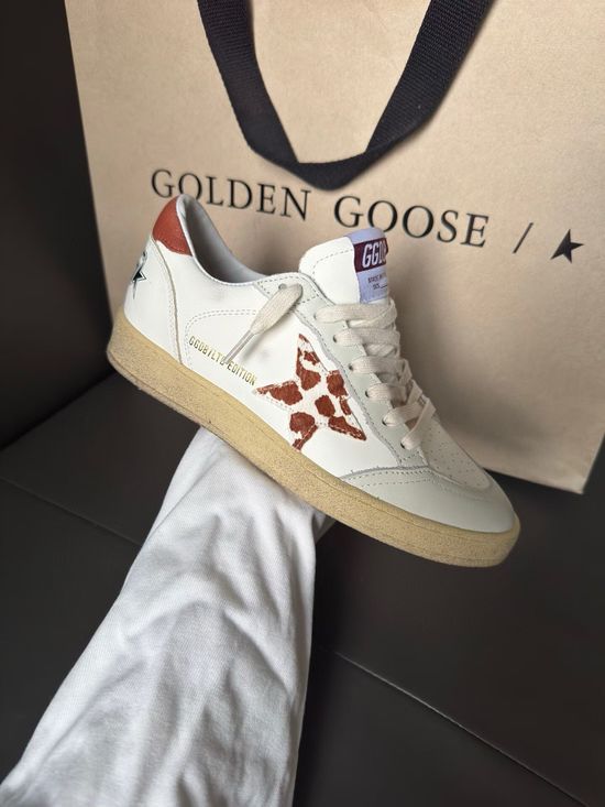 Golden Goose Casual Sneakers Red Brown Heel Horsehair Star