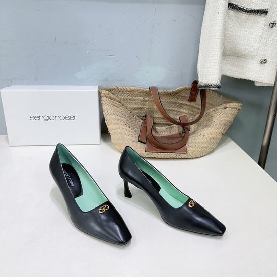 Gianvito Rossi Logo Decor Kitten Heel Leather Backless Shoes