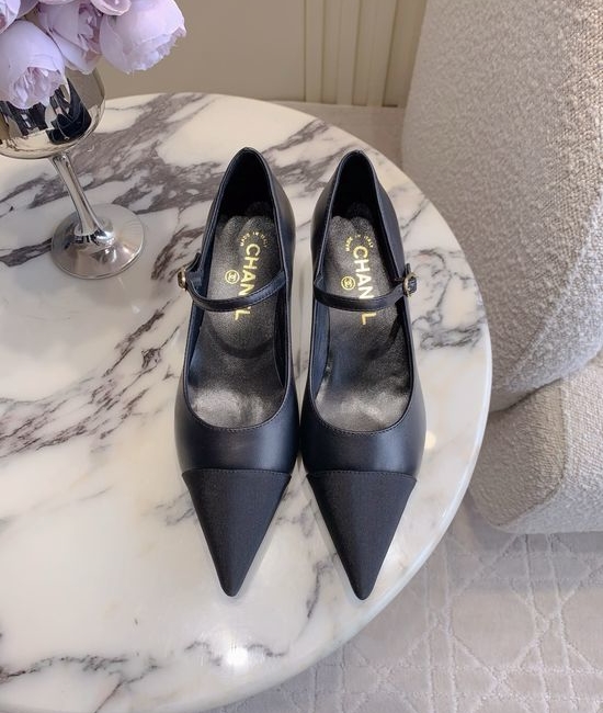 Chanel Pointed Toe Mary Jane Leather Shoes Premium Comfort