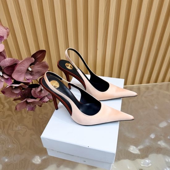 Yves Saint Laurent YSL Sophisticated Pointed-Toe High Heels with Metal Chain