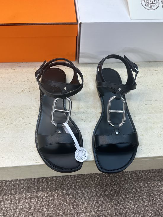 Hermes Roman-Style Chain Pattern Hollow-Out Toe Sandals