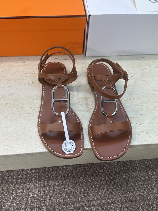 Hermes Roman-Style Chain Pattern Hollow-Out Toe Sandals