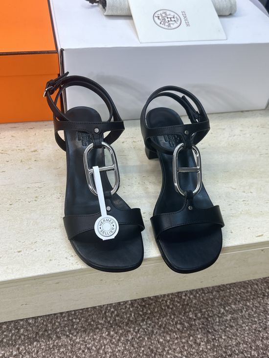 Hermes Roman-Style Chain Pattern Chunky Heel Sandals