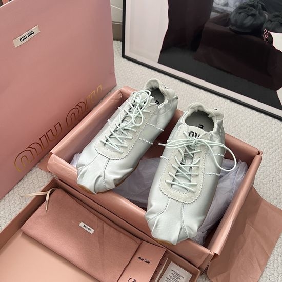 Miu Miu Bow Decor Leather Ballet Flats For Daily Wear