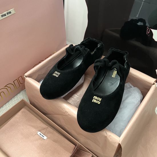 Miu Miu Soft Suede Casual Slip On Ballet Flats