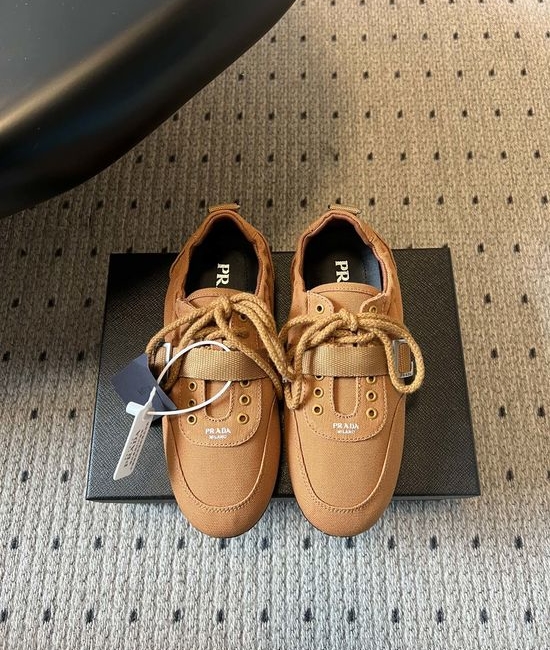 Prada Vintage Canvas Low Top Flat Non-slip Comfortable Daily Casual Shoes