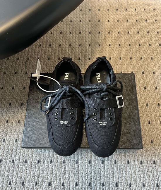 Prada Vintage Canvas Low Top Flat Non-slip Comfortable Daily Casual Shoes