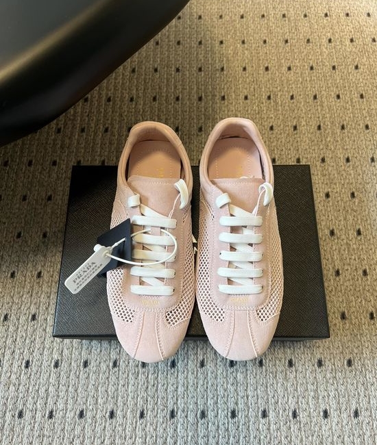 Prada Retro Suede Mesh Breathable Lightweight Comfortable Daily Sneakers