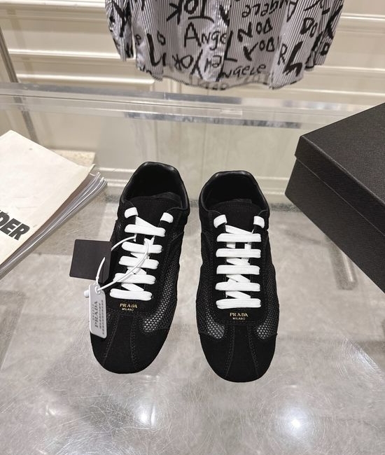 Prada Suede Leather Mesh Comfortable Casual Training Sneakers