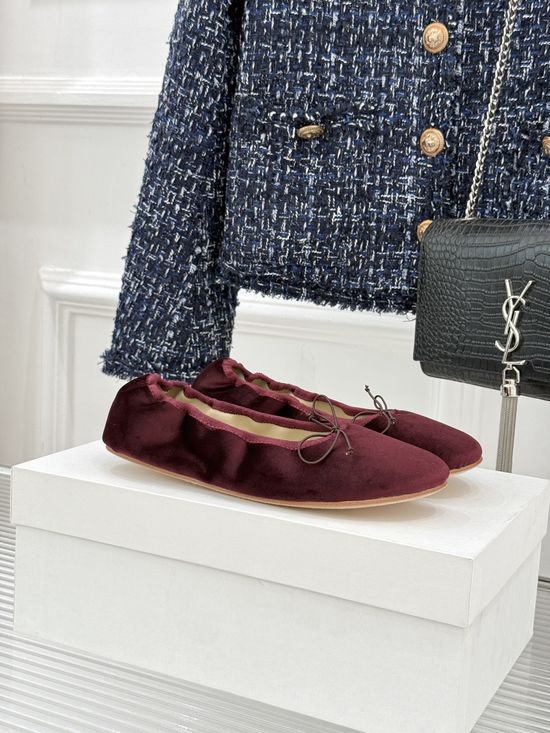 The Row Minimalist Bow Decor Leather Ballet Flats