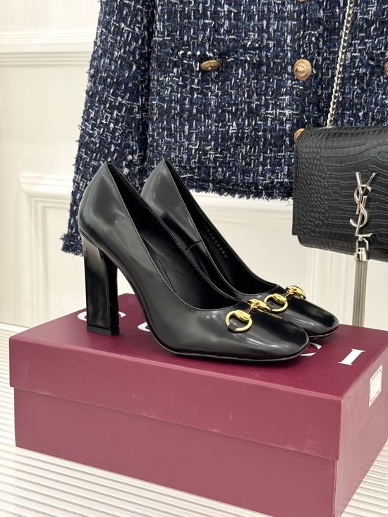 Gucci Classic Metal Accent Block Heel Leather Pumps
